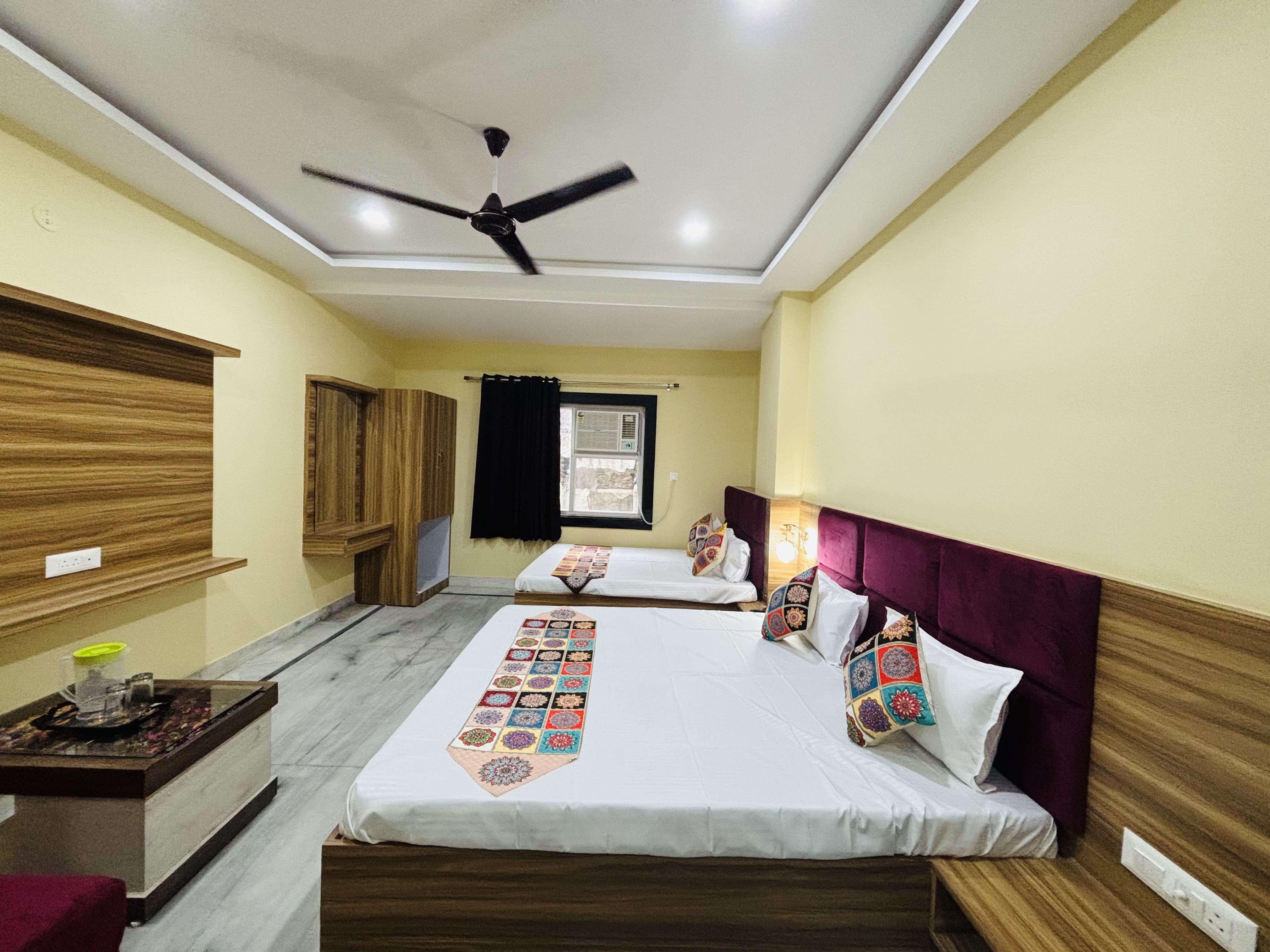 FAMILY SUITE ROOM